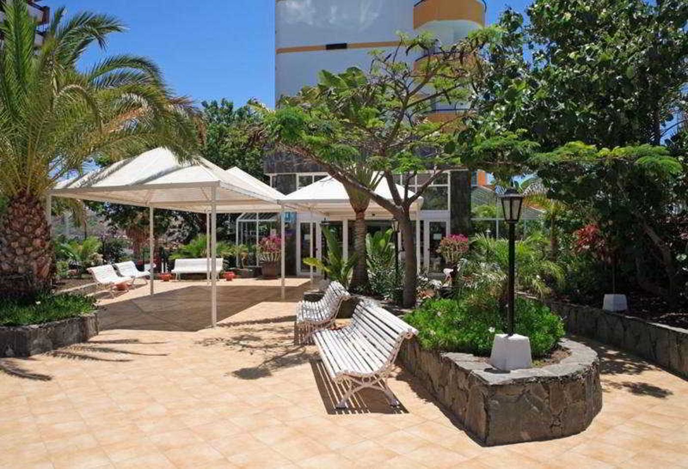 Lucana--General-view-6