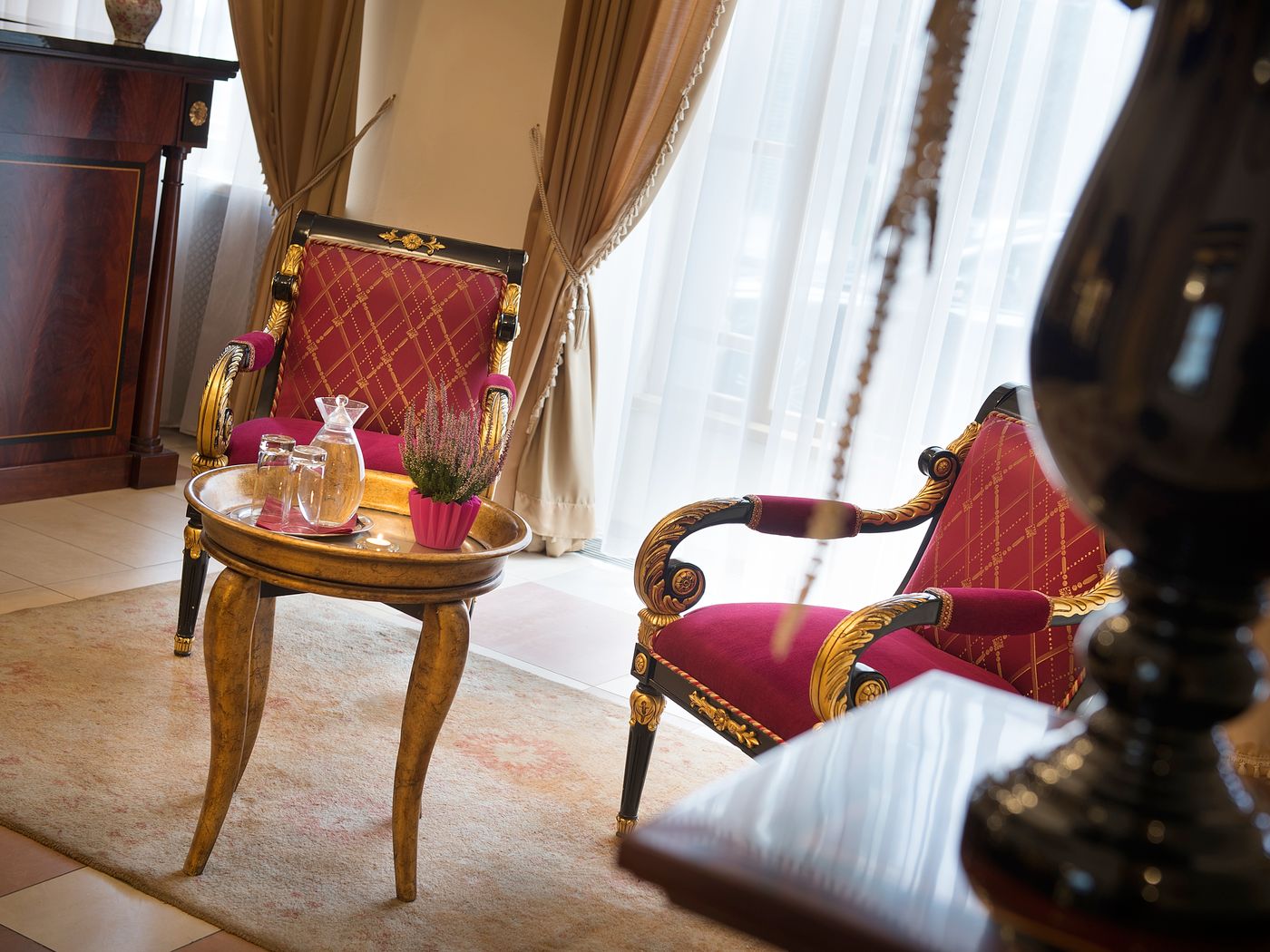 EA-Hotel-Embassy-Prague-Lobby-15