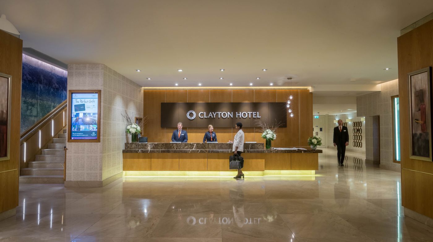 Clayton-Hotel-Burlington-Road-Lobby-9