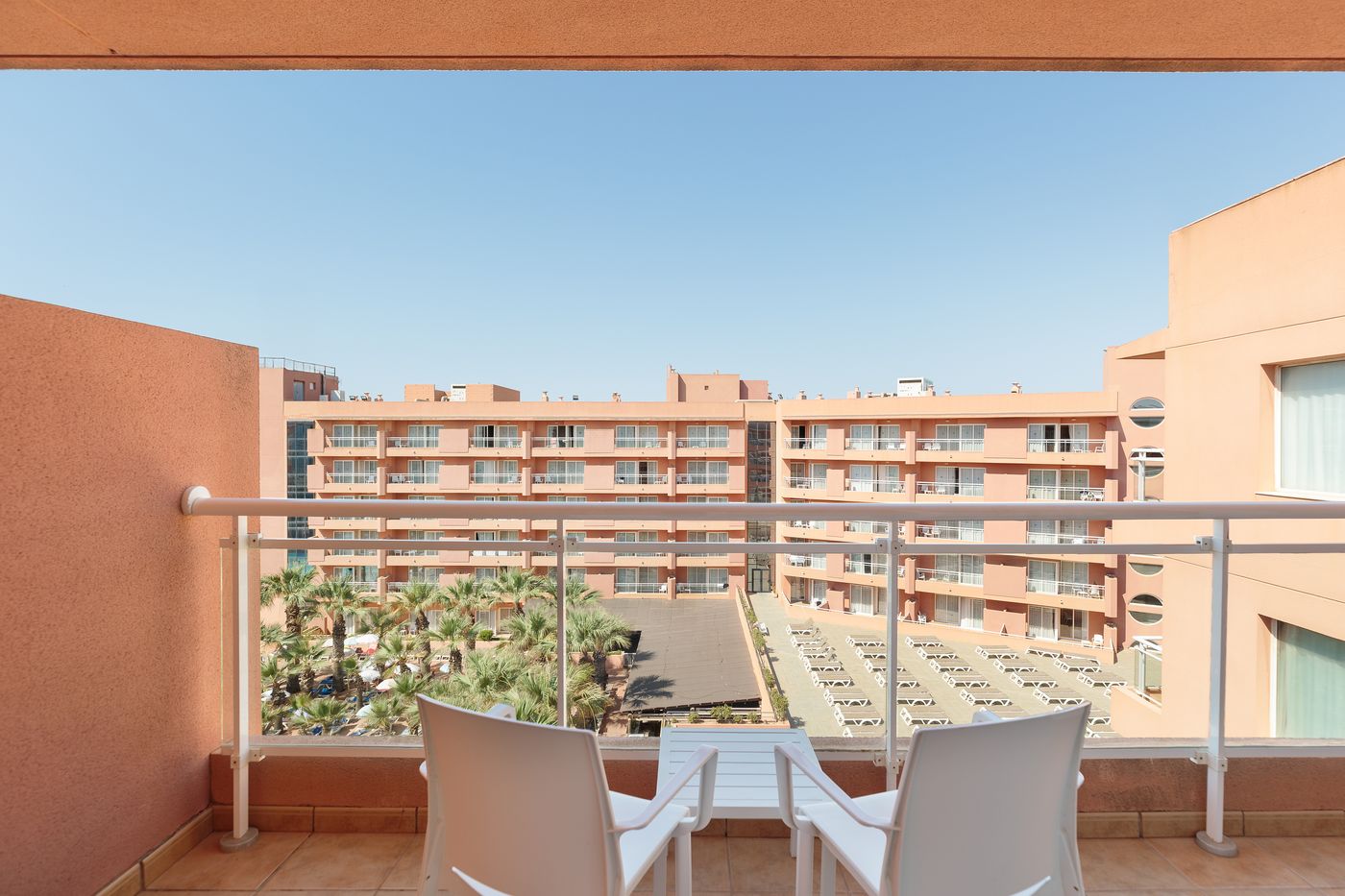 Best-Roquetas-Room-14