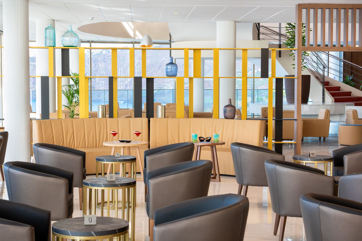 Best-Semiramis-Bar-27