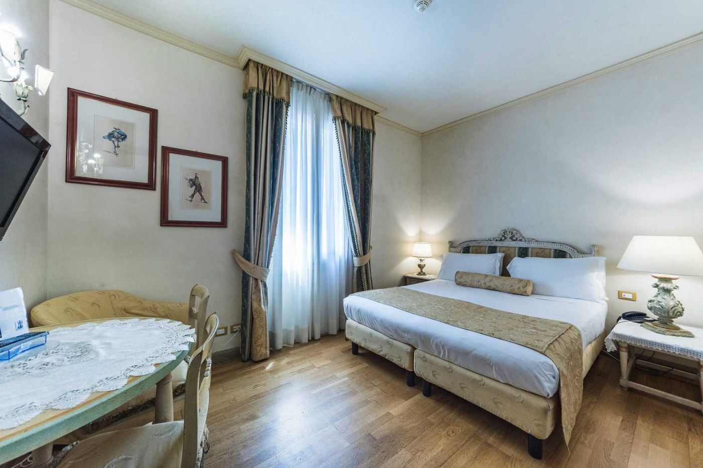 Villa-Laguna-Room-16