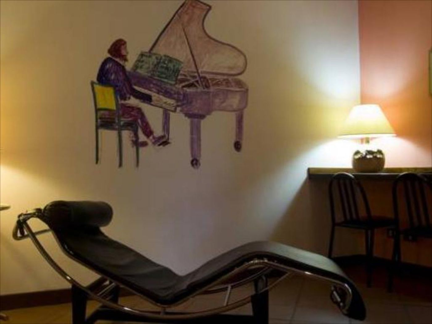 Aliajazzhotel-Italy-Castrovillari-Room-5