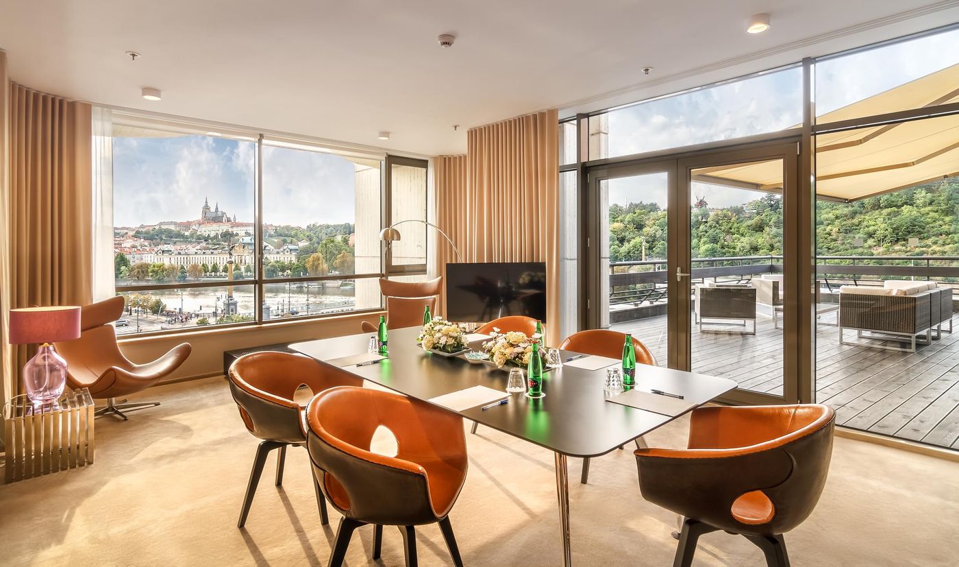 The-President-Room-13