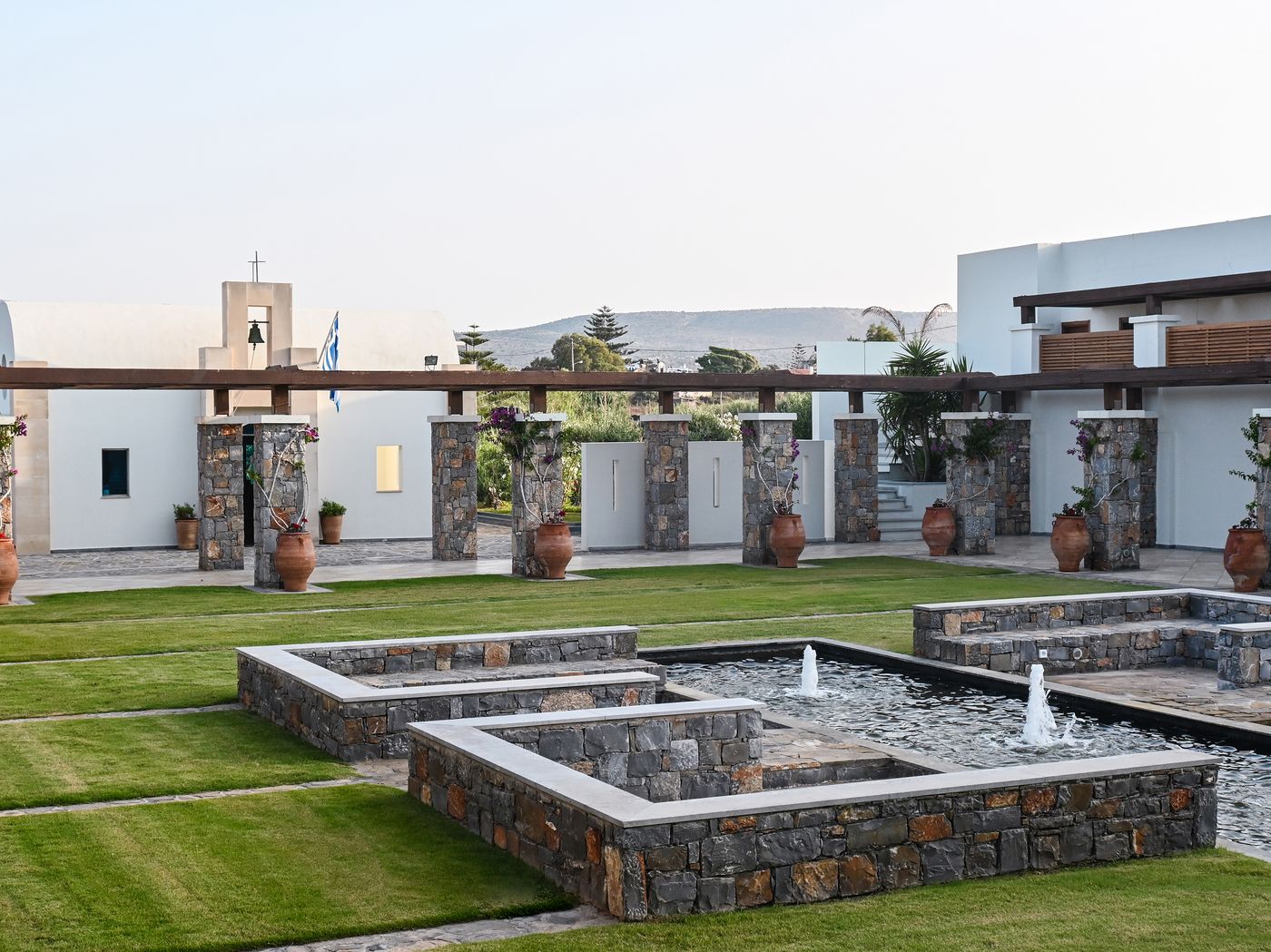 Amirandes--Grecotel-Exclusive-Resort-General-view-10