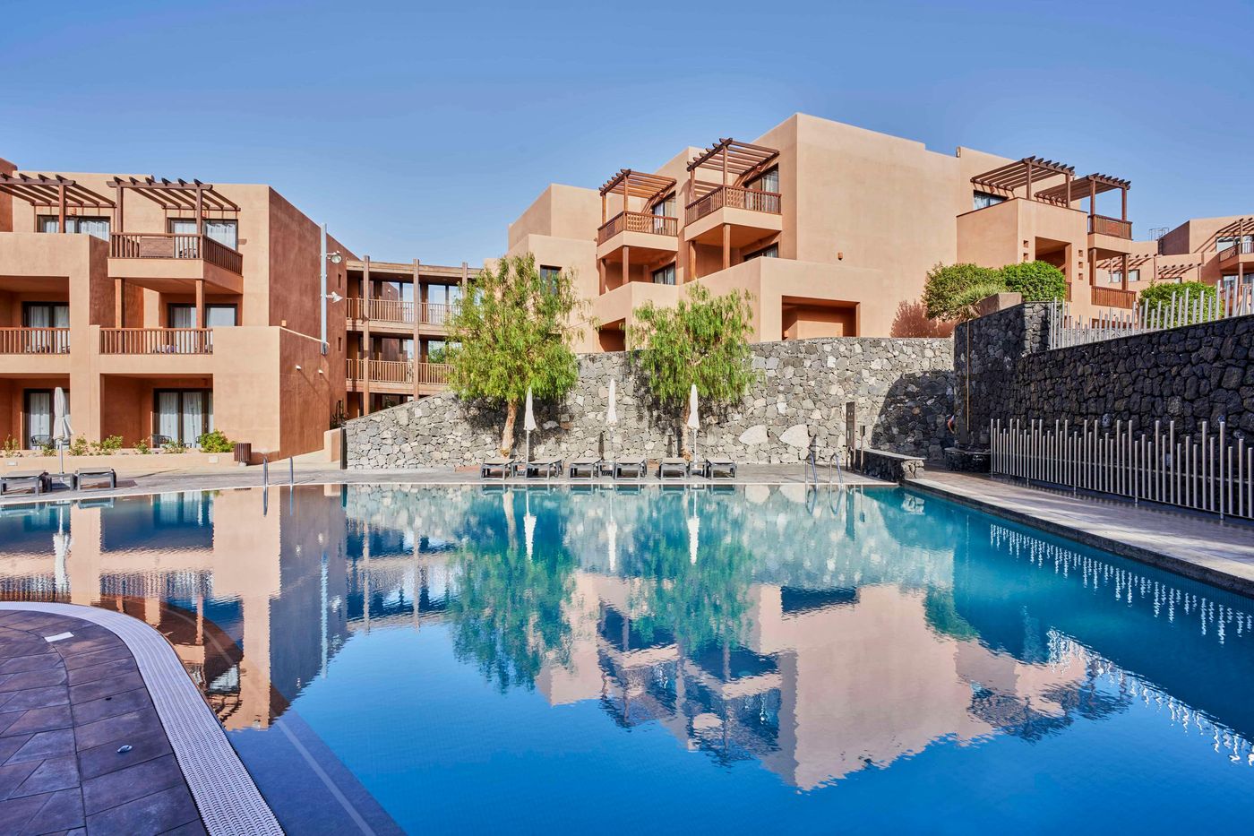 Barcelo-Tenerife-Pool-3