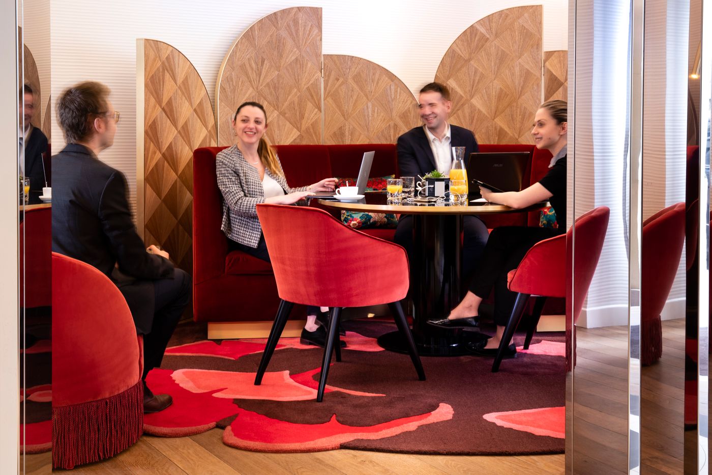 Hotel-Victor-Hugo-Paris-Kleber-Lobby-20