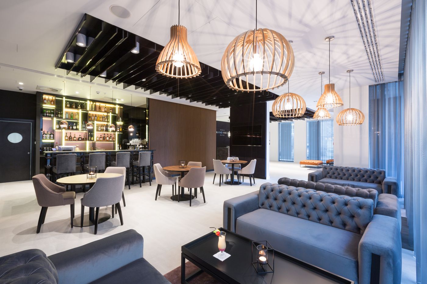 Grand-Ascot-Hotel-Bar-6