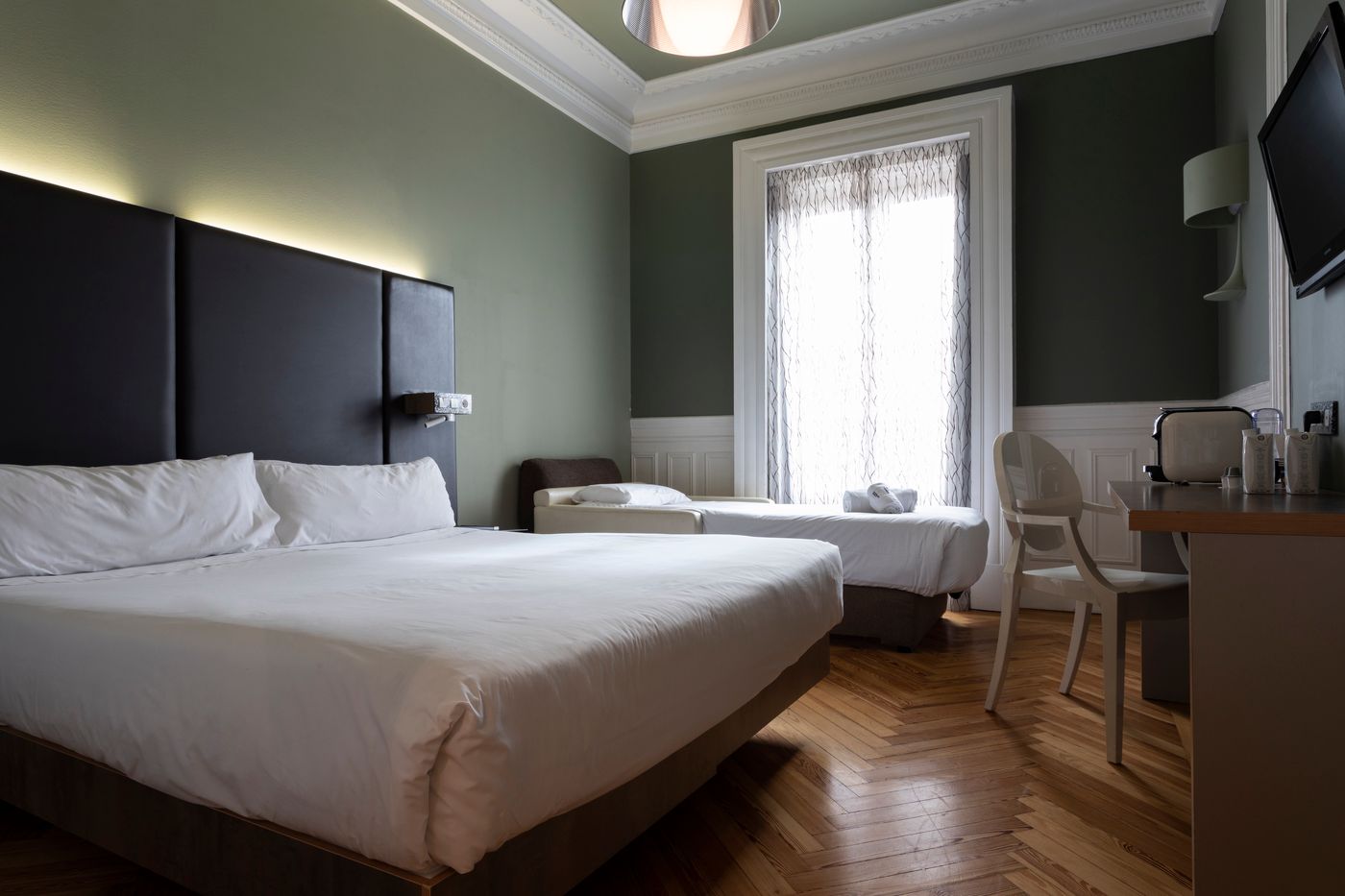 Petit-Palace-Lealtad-Plaza-Room-22