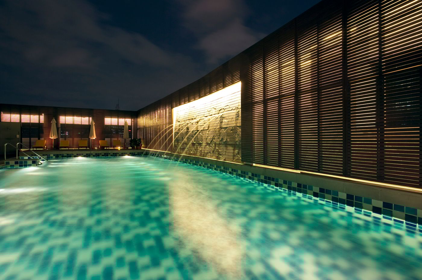 The-Duchess-Hotel-Pool-11