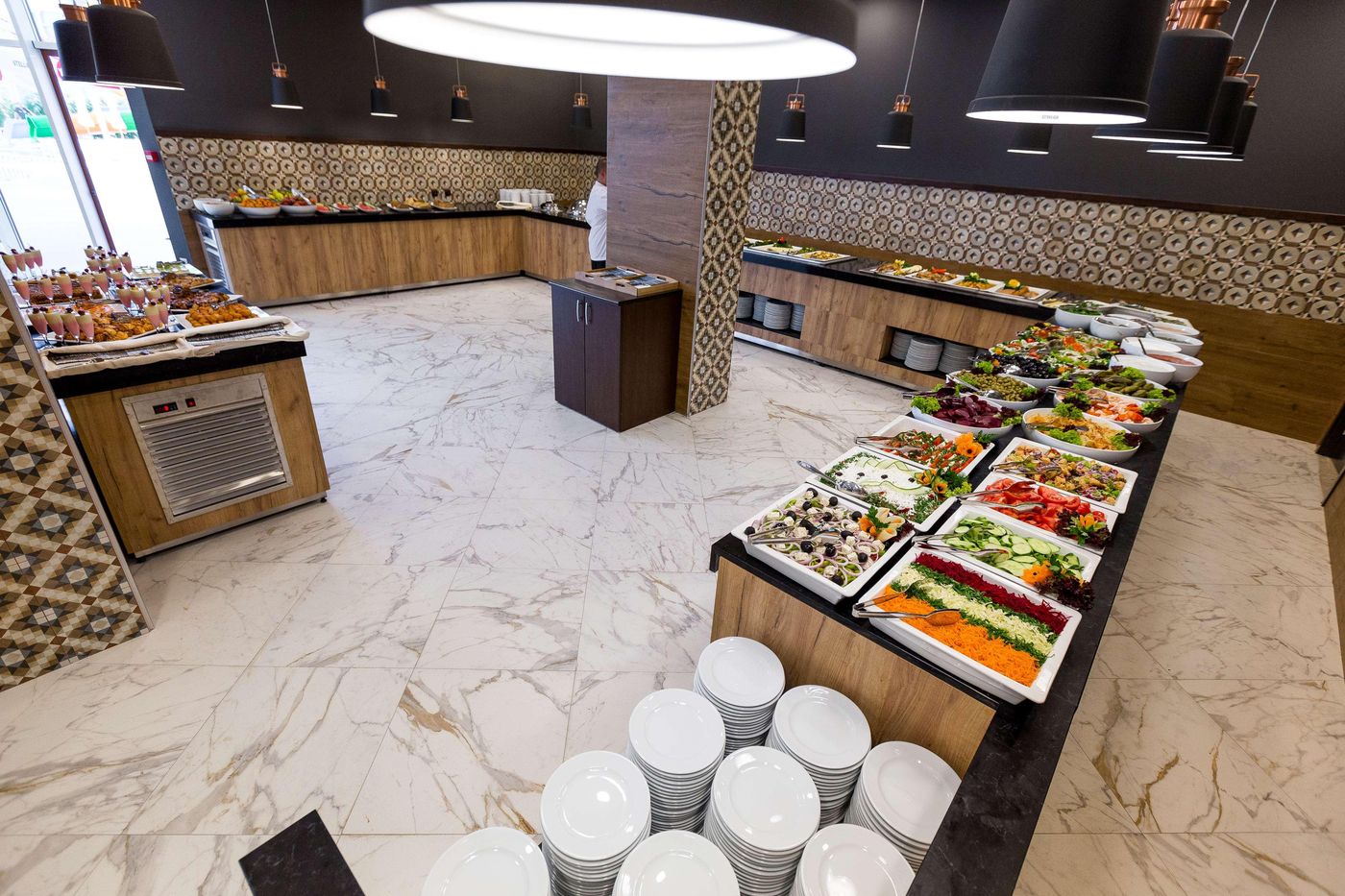 Best-Western-Plus-Premium-Inn-Restaurant-29