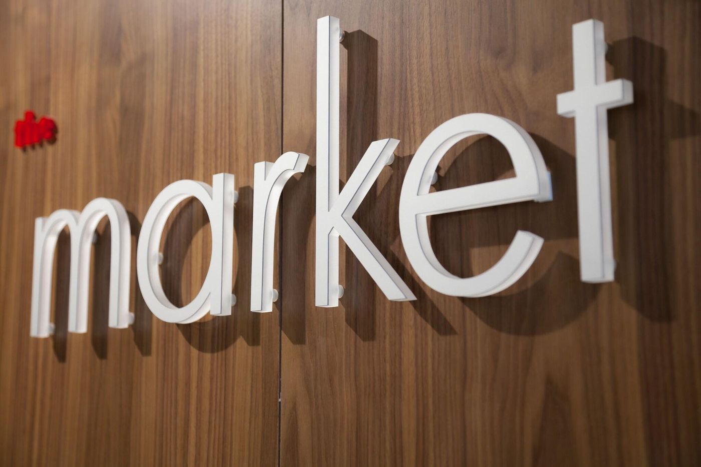 Courtyard-By-Marriott-Amsterdam-Arena-Lobby-54