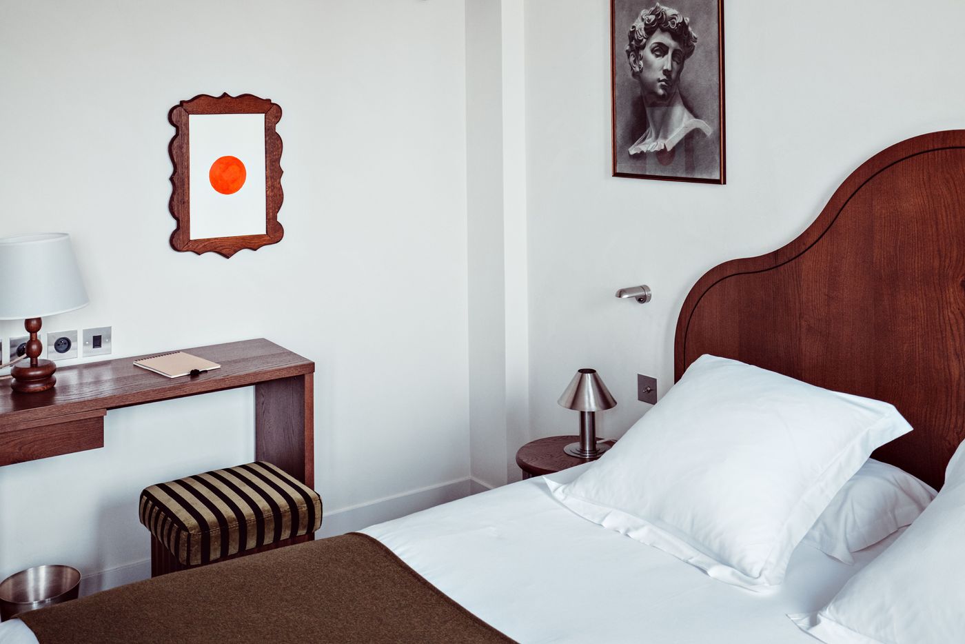 Academies-et-des-Arts-Room-3