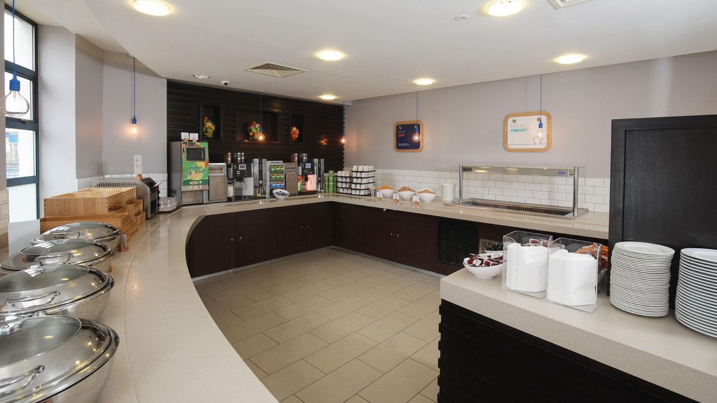 Holiday Inn Express Belfast City - United Kingdom - BELFAST - Restaurant - 1