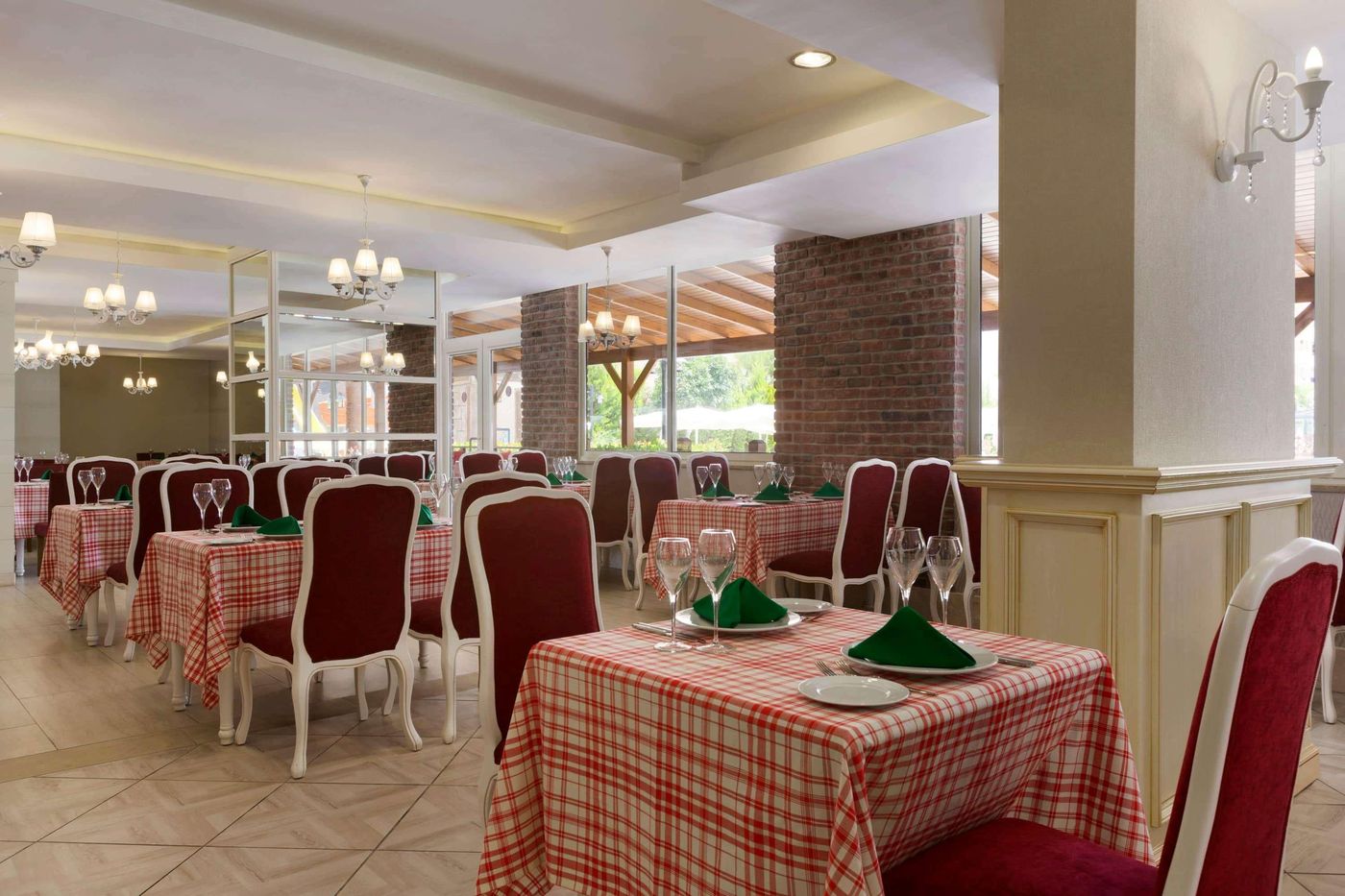 Ramada-Resort-Lara-Restaurant-45