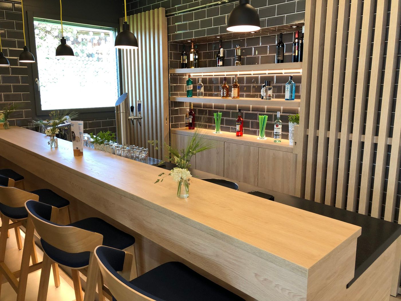 Holiday Inn Express Luzern-Neuenkirch-Switzerland-ROTHENBURG-General view-4