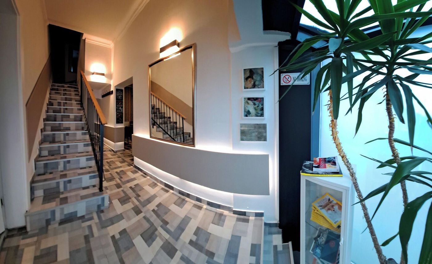 Hotel Petrakija-Bosnia & Herzegovina-Sarajevo-Lobby-3