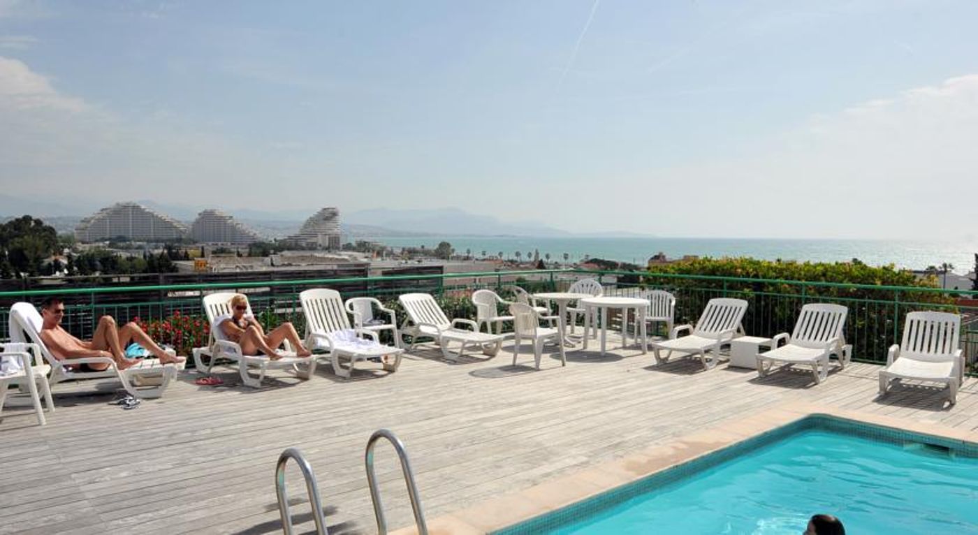 Inter-Hotel Sea Side Park