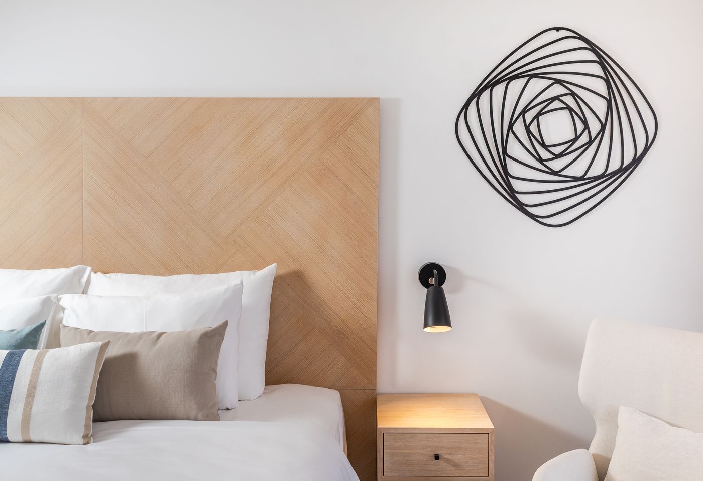 Lazure-Hotel---Marina-Room-43