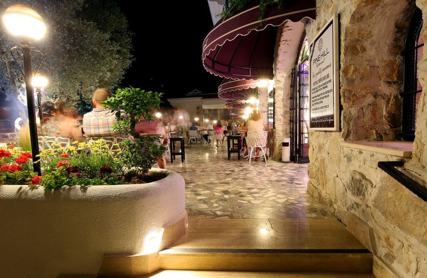 Pine-Hill-Hotel-Restaurant-11