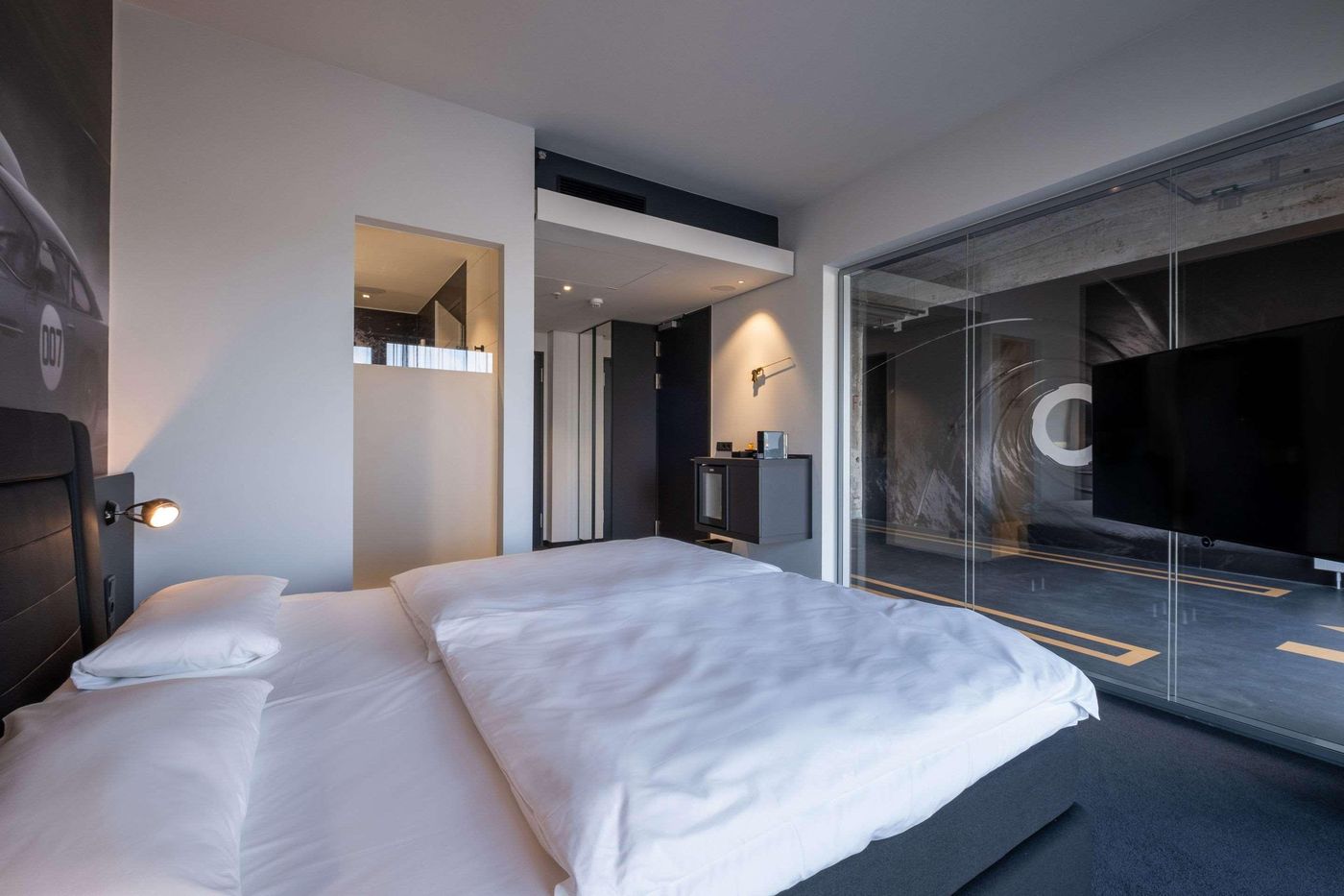 V8-Hotel-Koln-Room-22