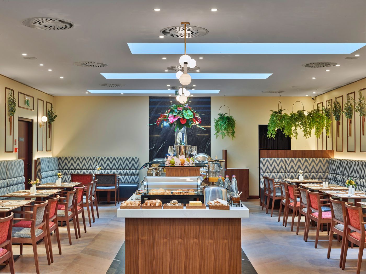 EST Grand Hotel Savoy - Hungary - Budapest - Restaurant - 0