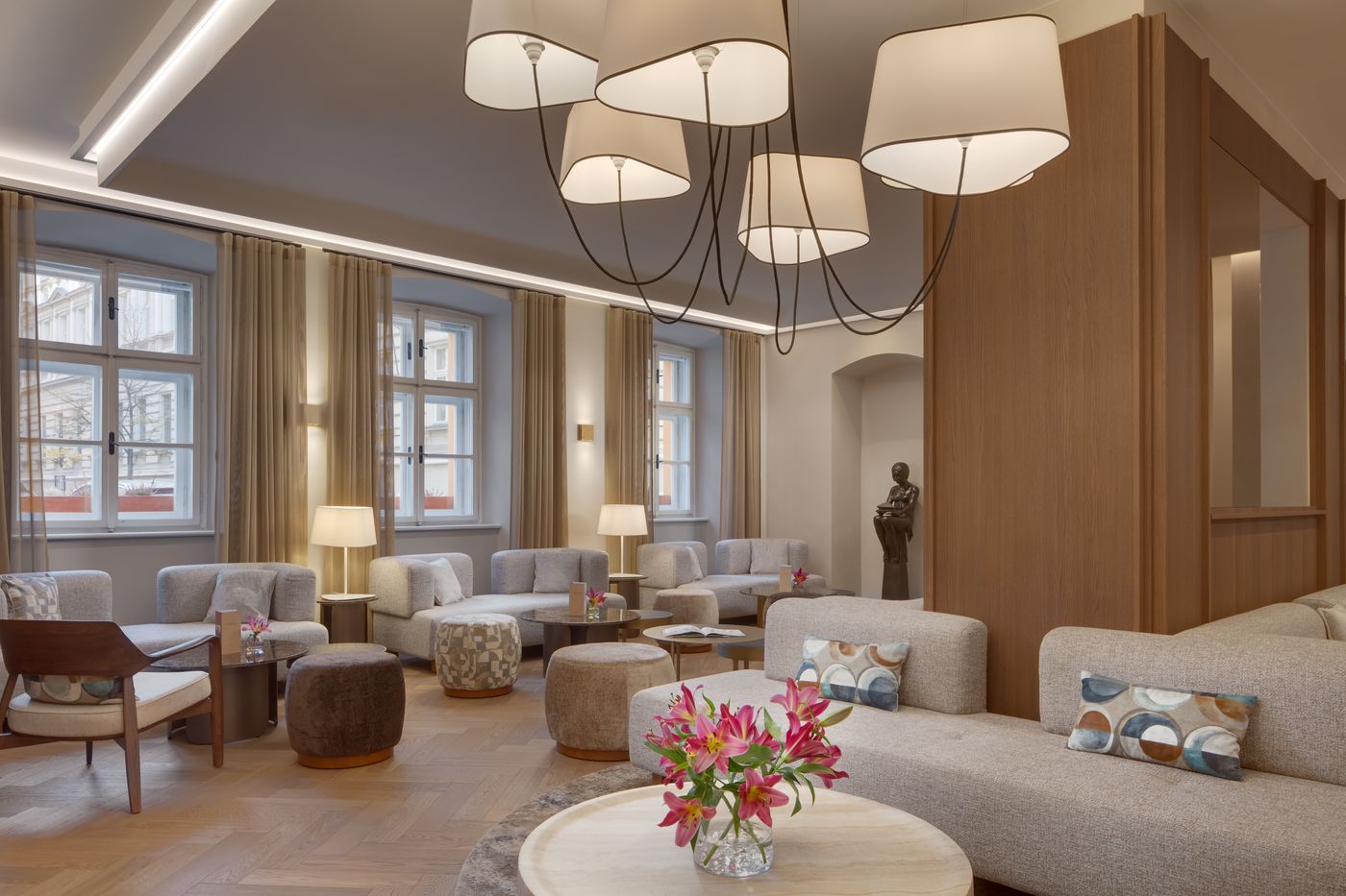 Hotel-BOOKQUET-Lobby-5