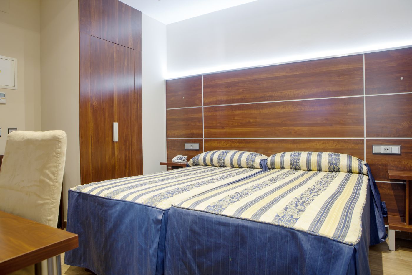 Castilla-Guerrero-Room-20