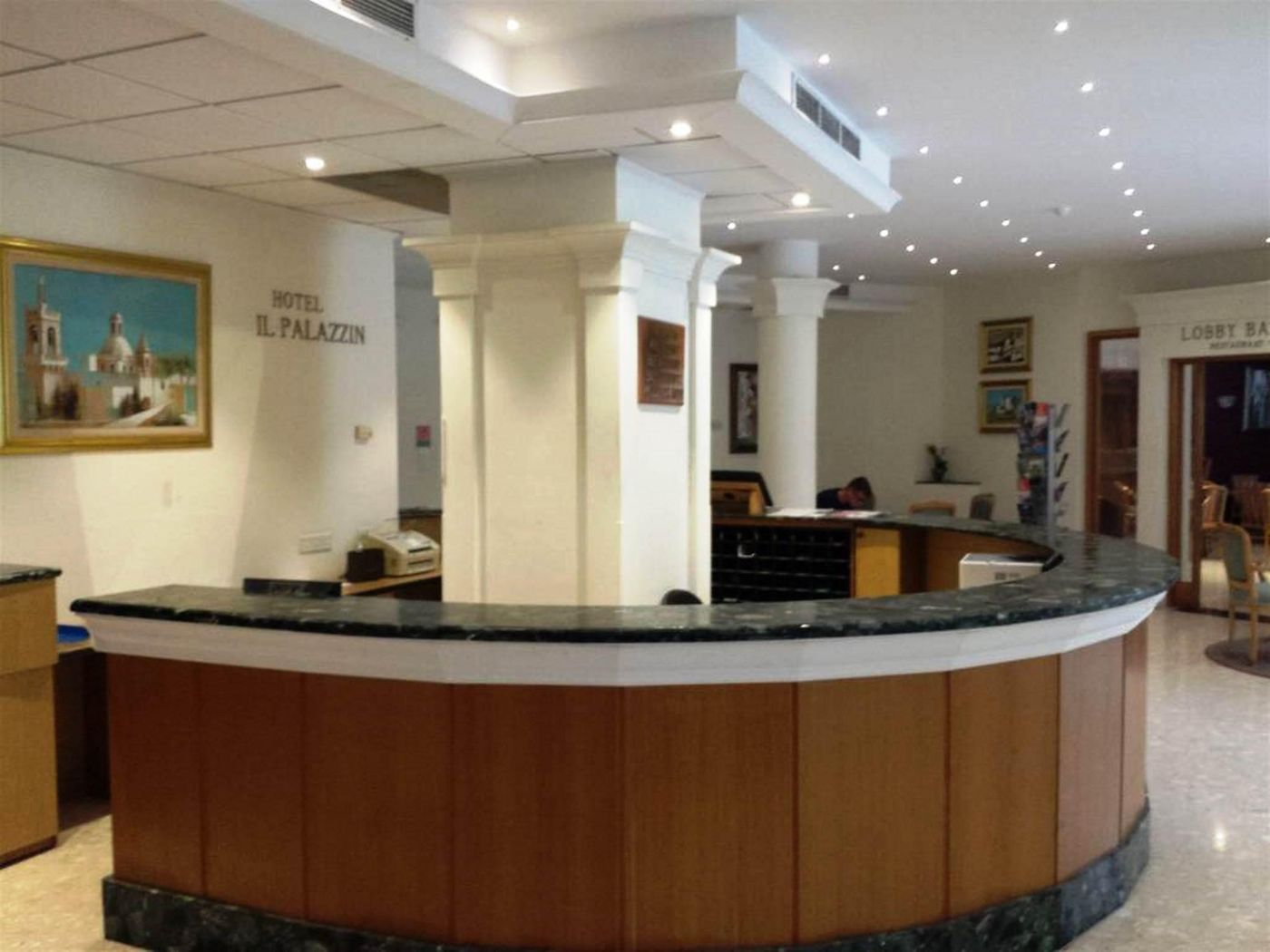 Il-Palazzin-Lobby-29