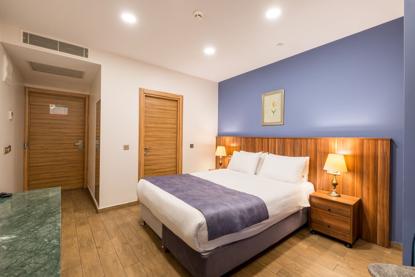 La-Wisteria-Boutique-Hotel-Room-19