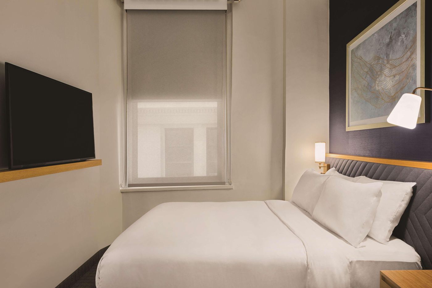 Radisson-Hotel-New-York-Wall-Street-Room-24