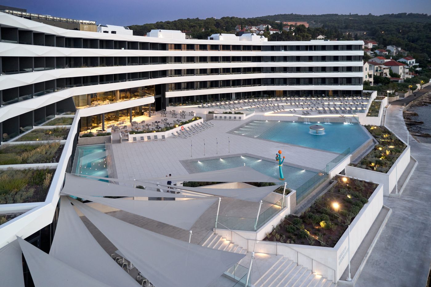 Grand-Hotel-View-Pool-1