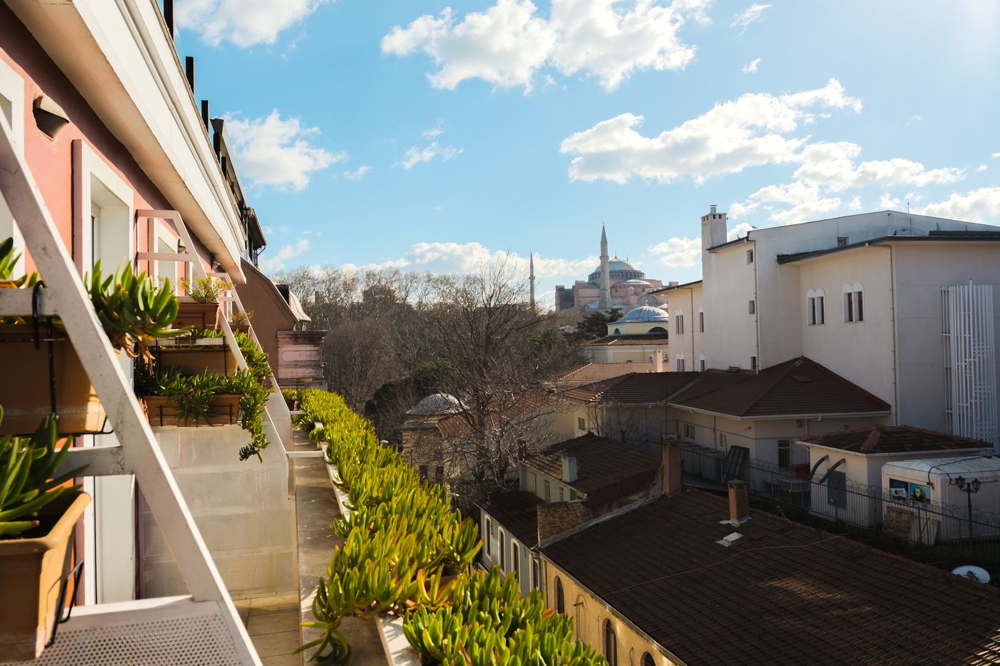 Sude-Konak-General-view-2