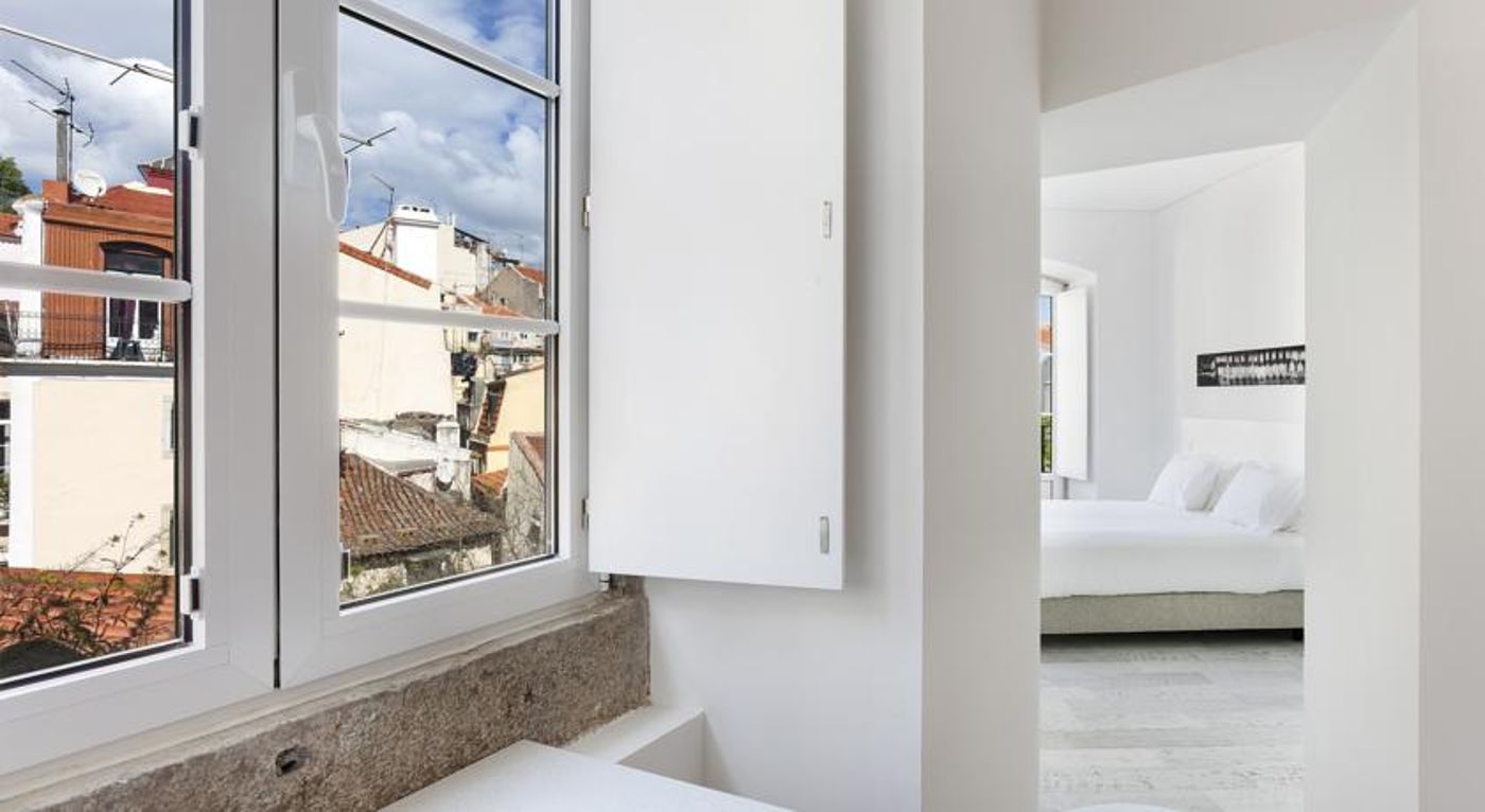 Hello-Lisbon-Bairro-Alto-Room-30