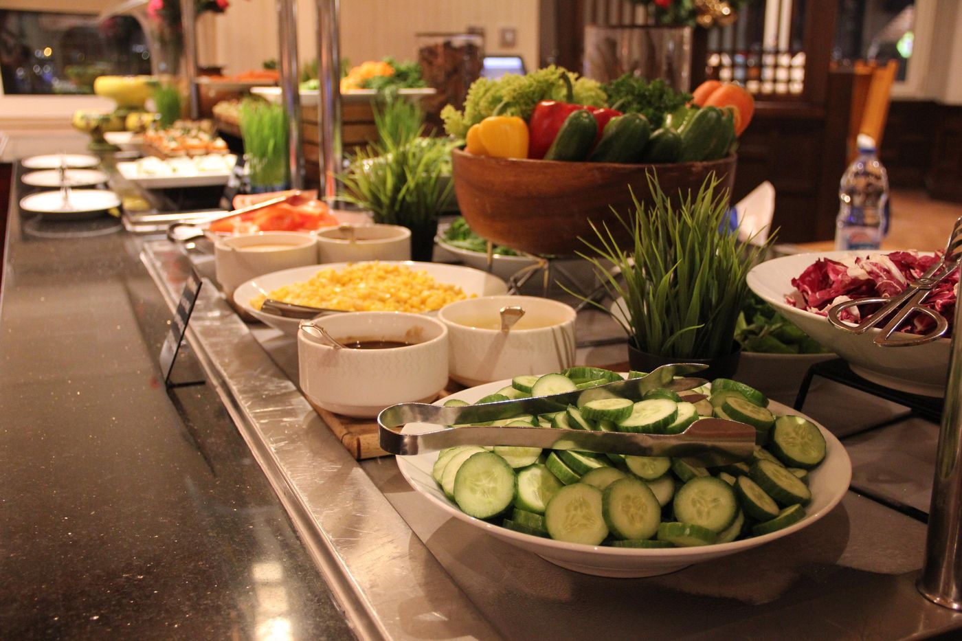 Hotel-Crowne-Plaza-Deira-Restaurant-40