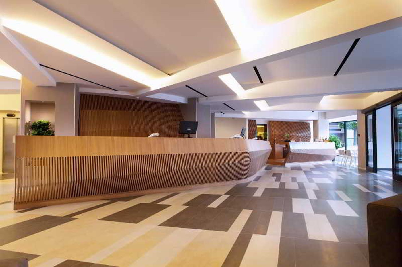 Eolian-Milazzo-Hotel-Lobby-24