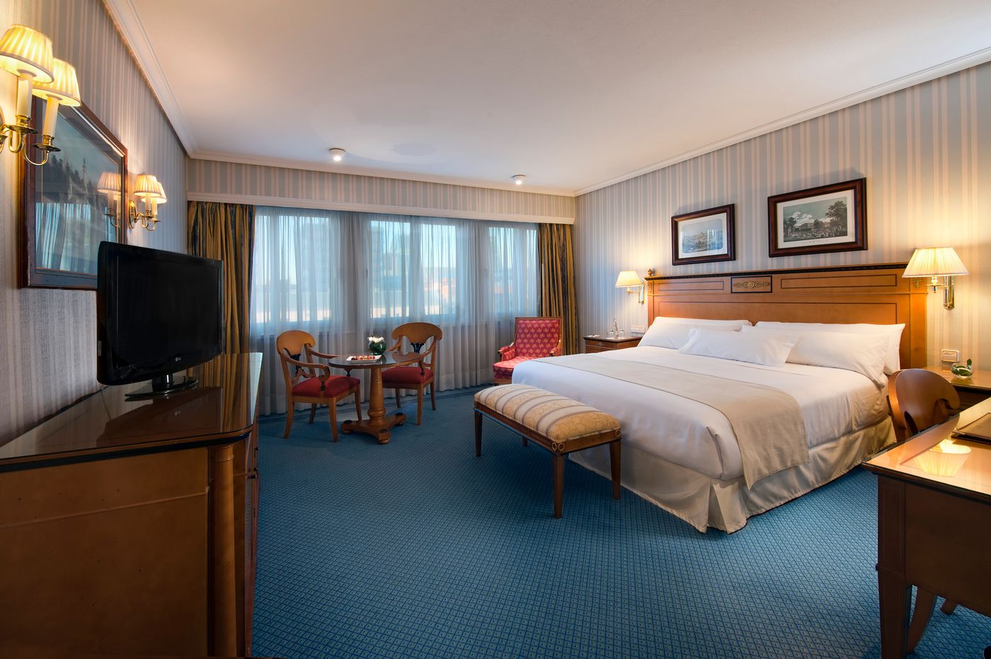 Melia-Castilla-Room-31