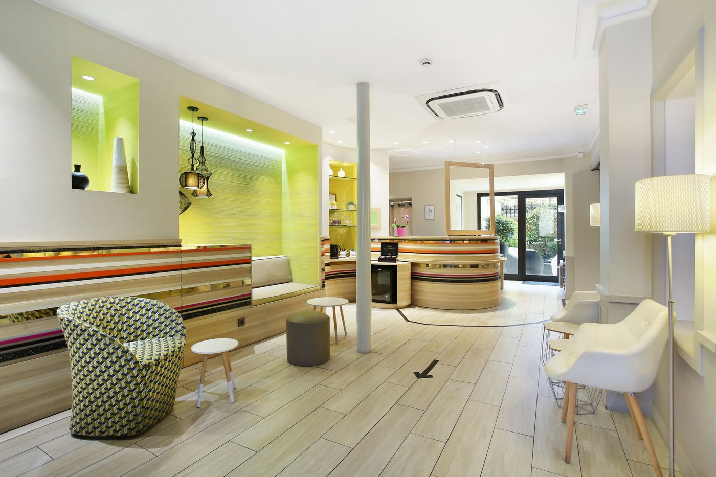 Hotel-Berne-Opera-Lobby-5