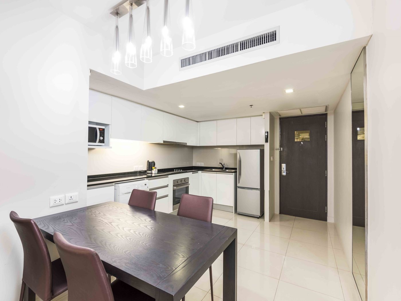 Maitria-Hotel-Sukhumvit-18-Bangkok-Room-44