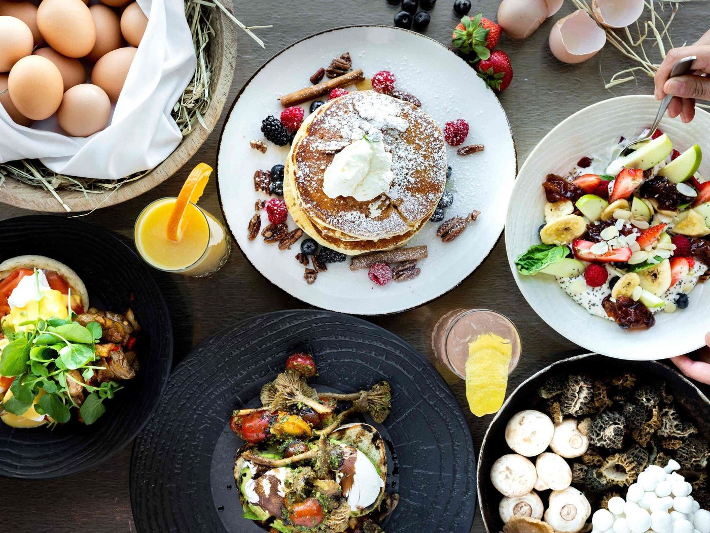 Fairmont-Vancouver-Airport-Restaurant-51