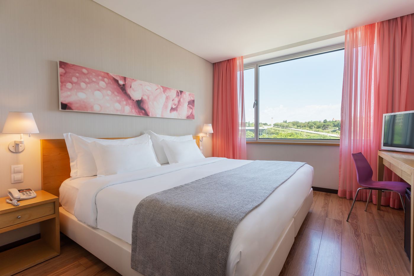 HF-Fenix-Garden-Room-5