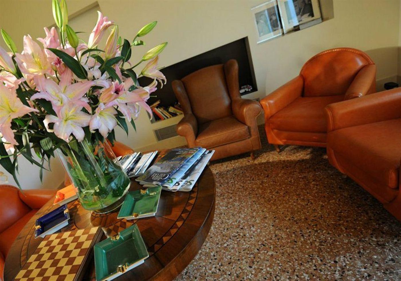 The Ziba Hotel & Spa-Italy-Peschiera del Garda VR-Lobby-6