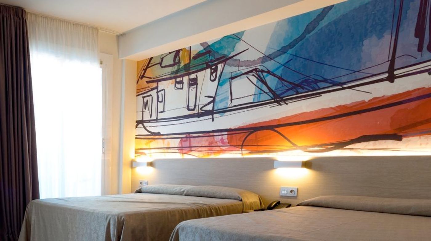 Riviera-Hotel-Room-24