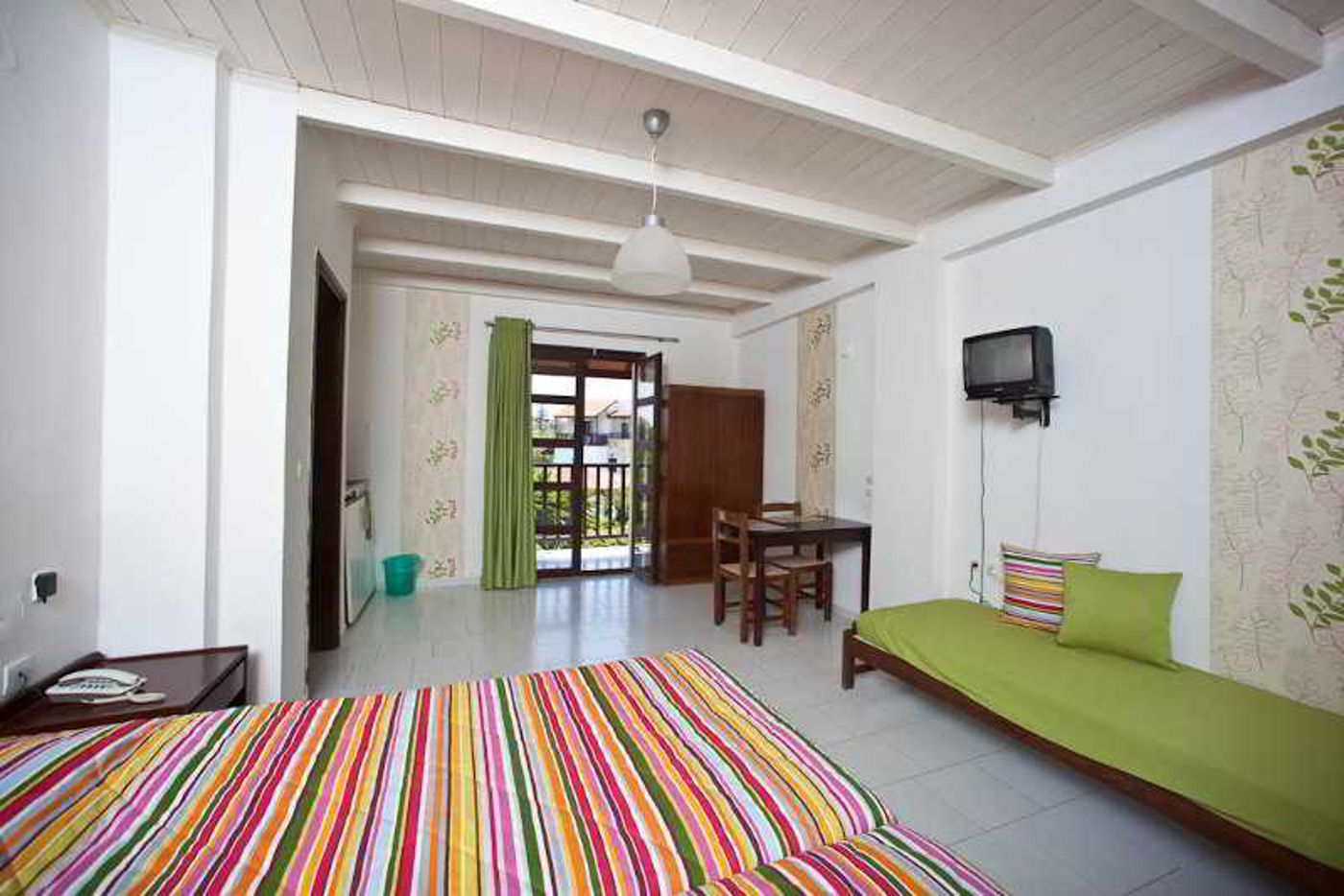 Ledra-Maleme-Room-31