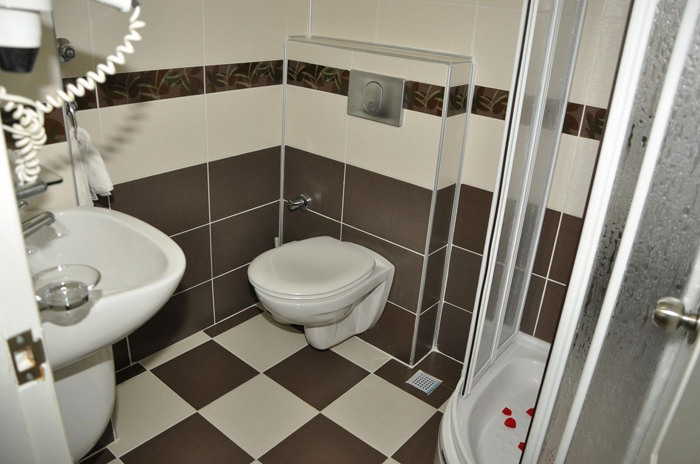 Kleopatra-South-Star-Room-12