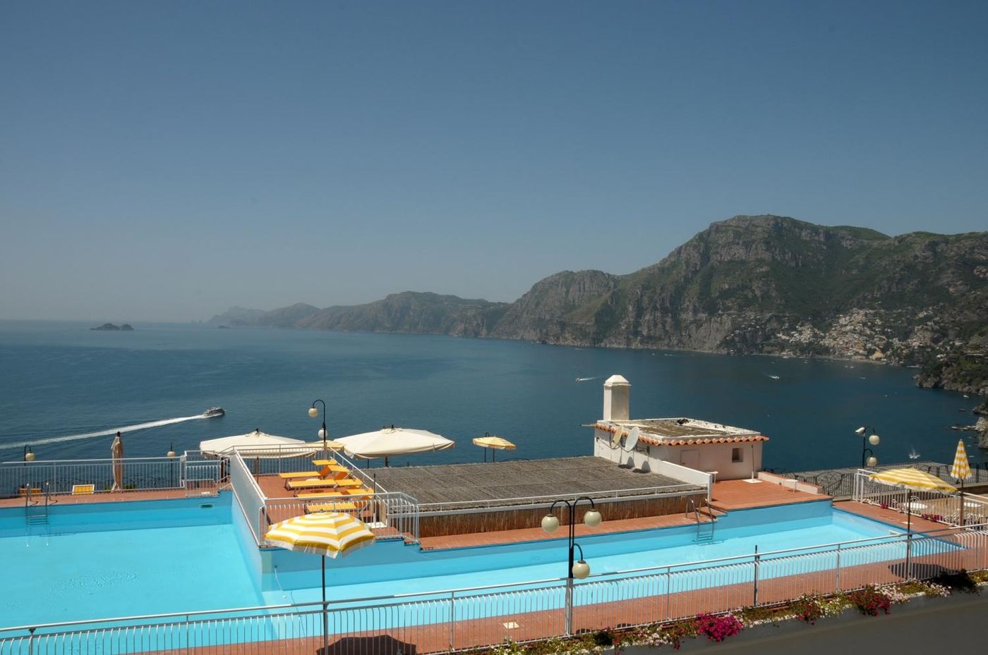 Tramonto-D-oro-Pool-6