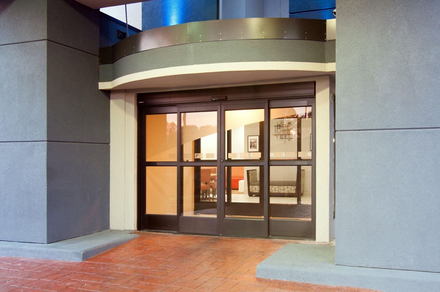 Holiday Inn Express & Suites Nashville I-40 & I- 2-United States-NASHVILLE-General view-6