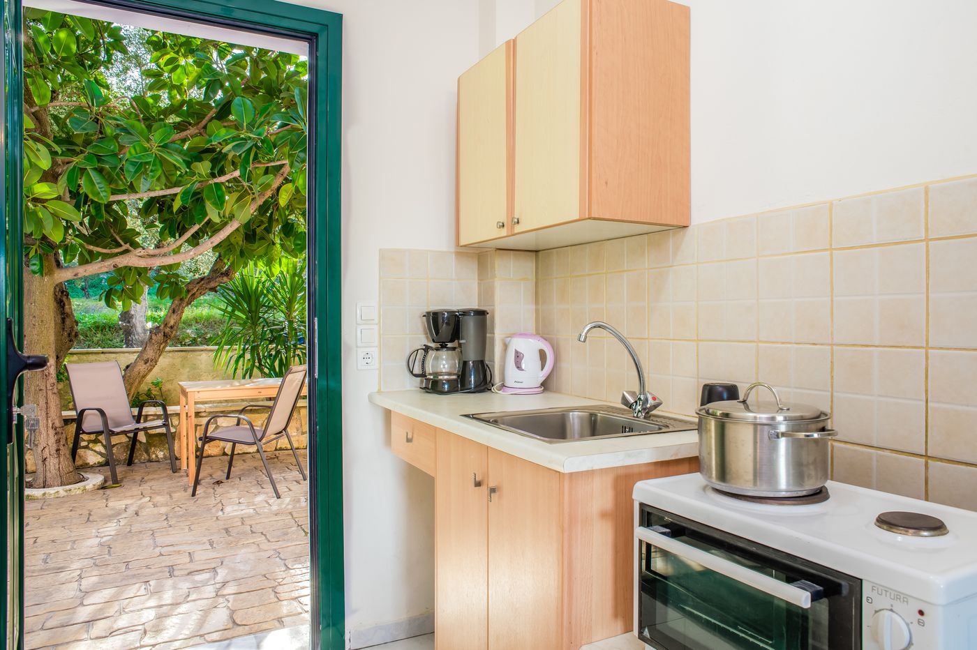 Herodotos-Studios-Room-10