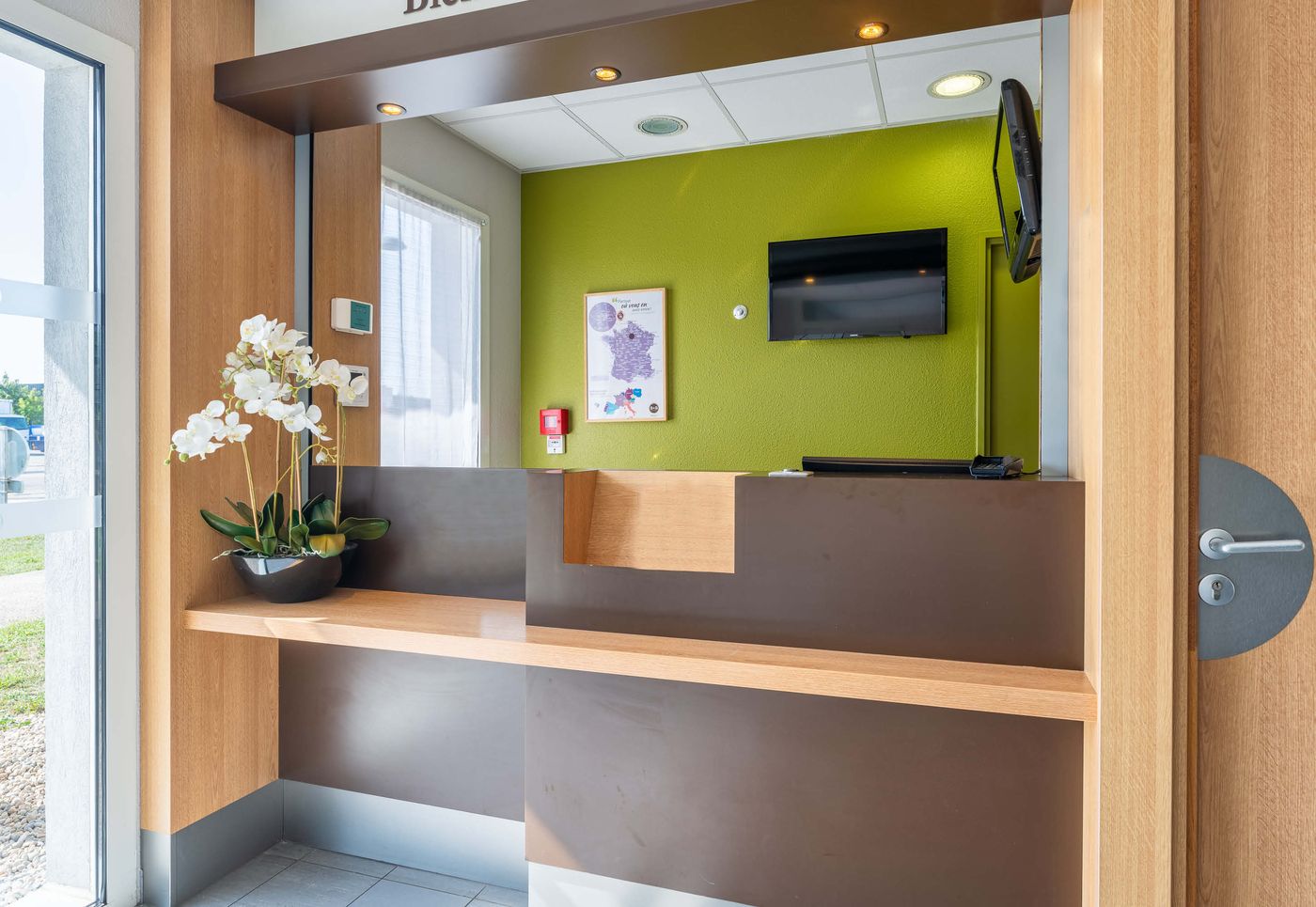 B&B HOTEL Lyon Eurexpo Chassieu - France - Chassieu - Lobby - 10