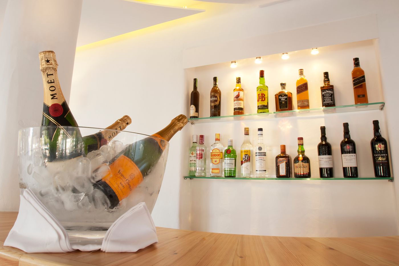 Encosta-do-Lago-Resort-Bar-52